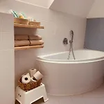 Villa Lilac Luxury Villa Prague Ohrobec