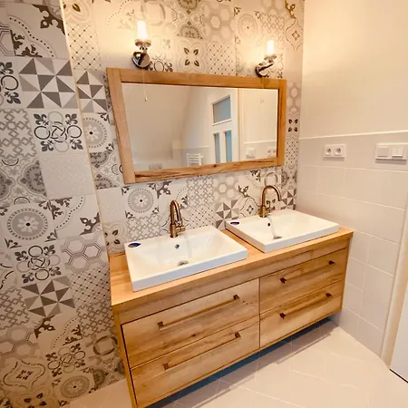 Lilac Luxury Prague