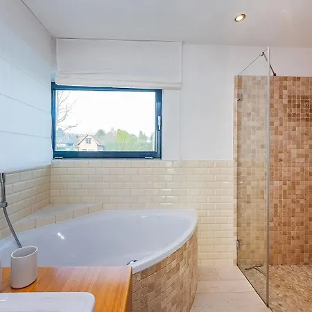 Lilac Luxury Prague Villa